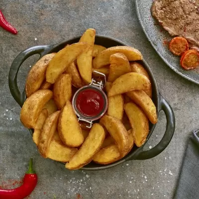 SPICY WEDGES